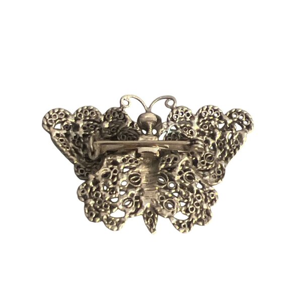 Vintage Silver Tone Filigree Butterfly Brooch Pin Openwork 2" across 1.5" tall - Picture 3 of 4